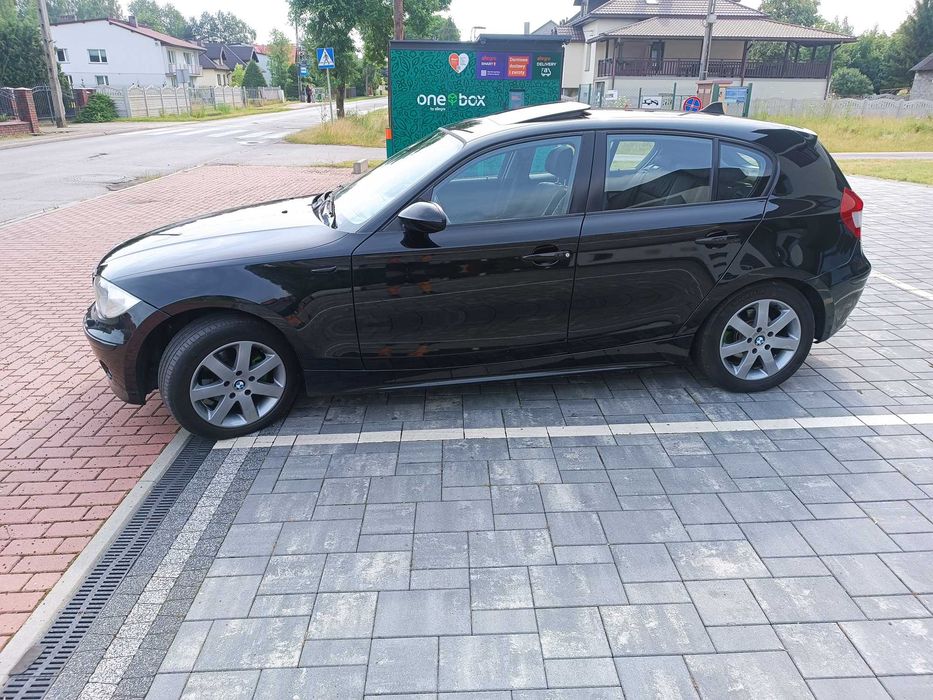 BMW E87 2,0 i automat