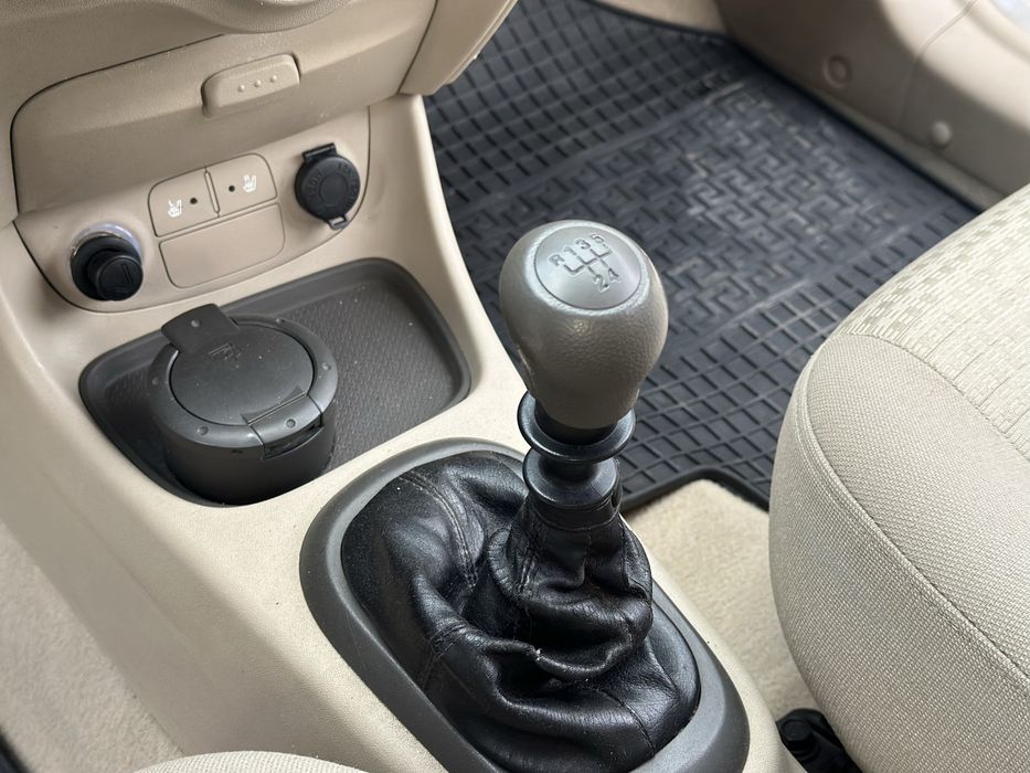 Продам Hyundai Accent 2008