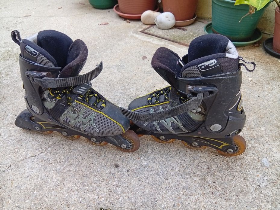 Patins em linha usados