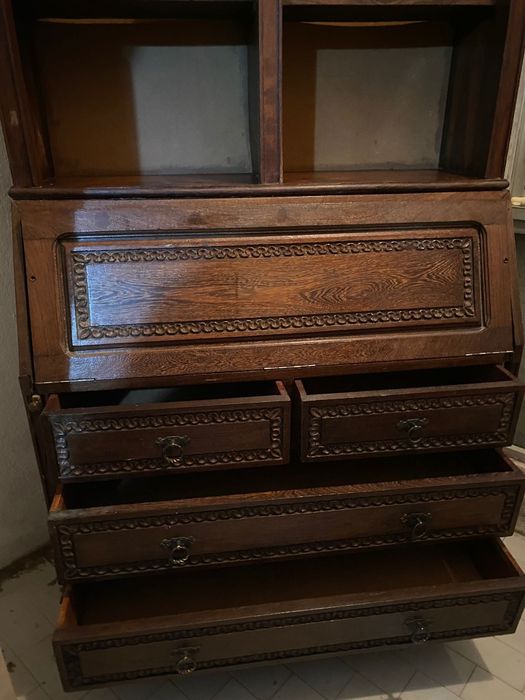 Movel Antigo em bom estado