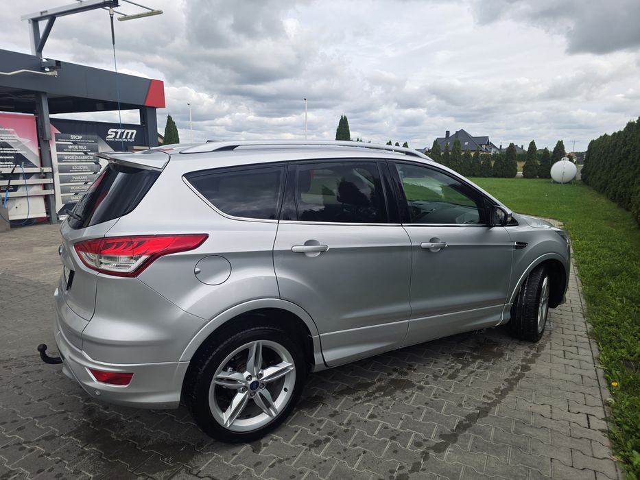 Samochod  Ford Kuga