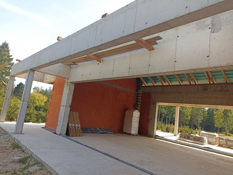 Budowa  domów, usługi budowlane