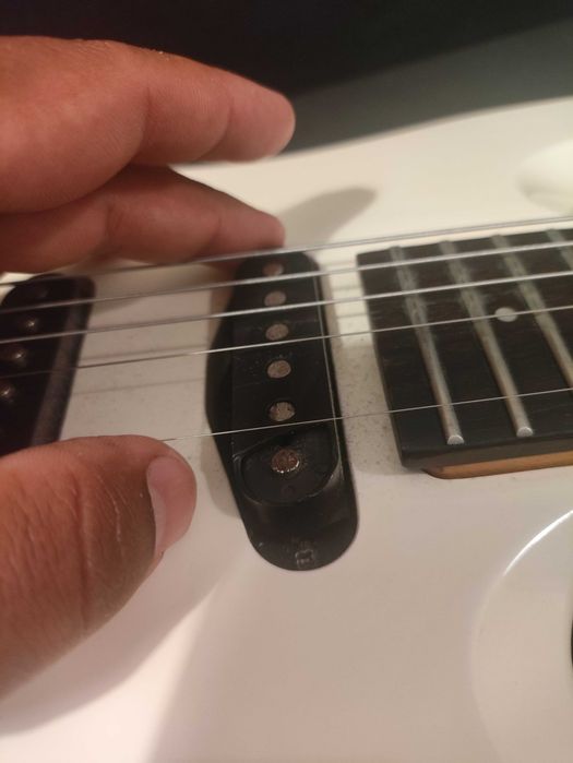 Guitarra Aria Pro 2 Branca