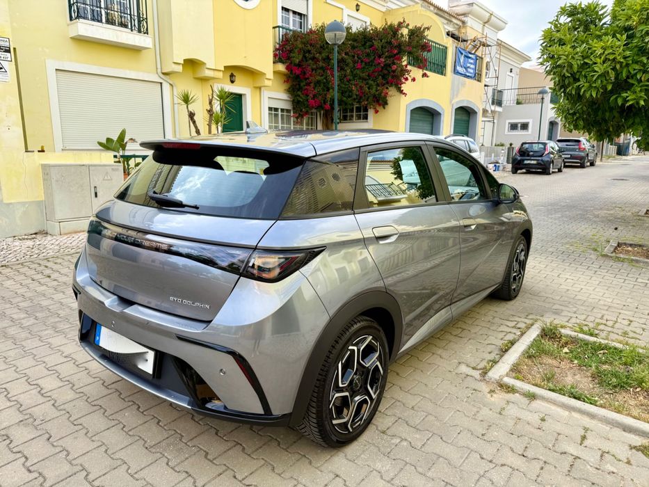 BYD Dolphin 60.4 kWh / 2024 | SoH 96%  IVA Dedutível