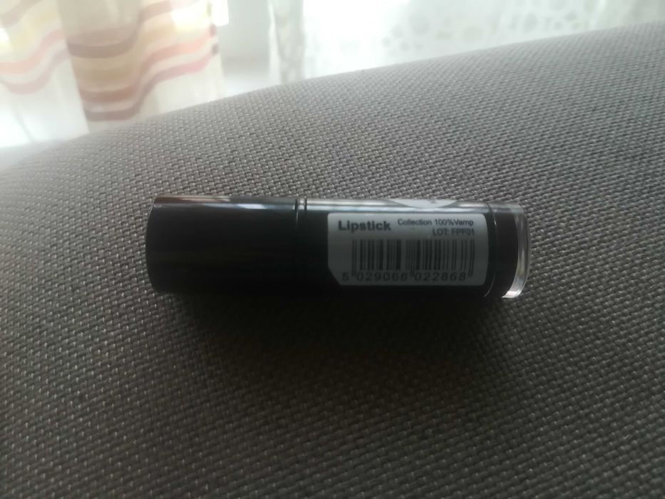 Makeup Revolution Lipstick64552628046594124