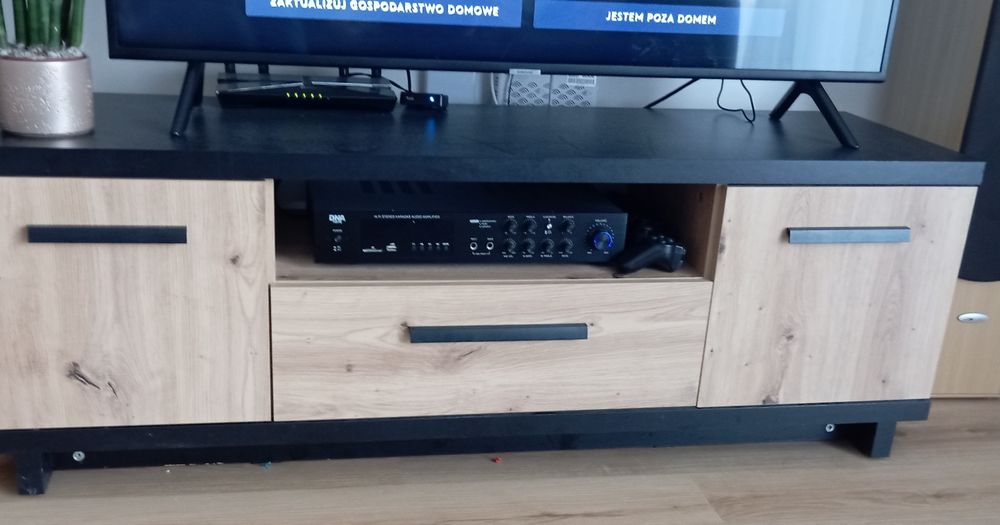 Szafka rtv 135 cm