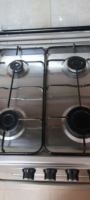 Fogão telefac com 4 bicos