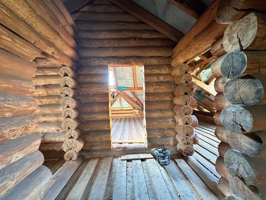 Продаж екобудинку з дерев'яного брусу в с. Раковець.
