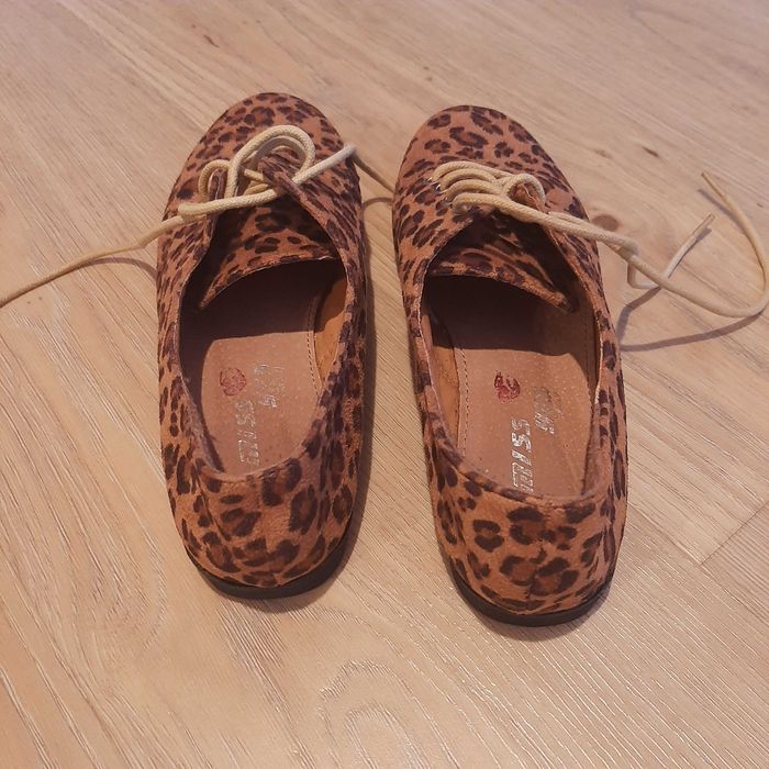NOVOS Sapatos Miss Yes Camurça Padrão Leopardo T.36