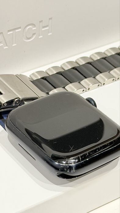 Apple Watch Series 9 45mm + Pulseira Inox