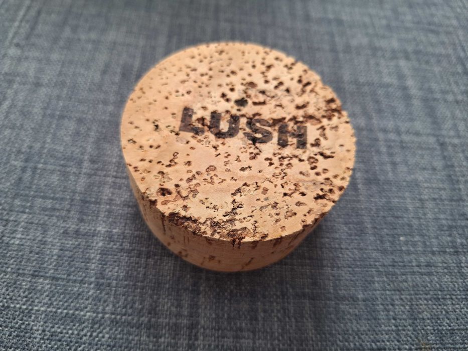 Caixa para Champô Lush de cortiça