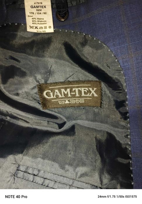 Garnitur marynarka i spodnie