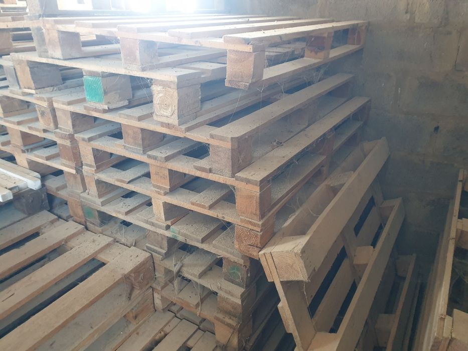 Дерев'яні піддони