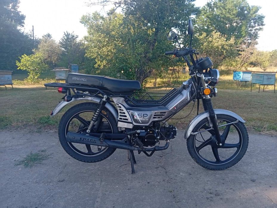 Дельта спарк 125 кубів