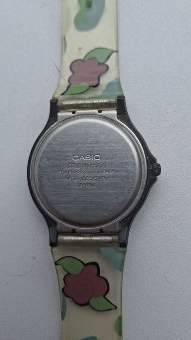 Часи Casio Quarts water resist