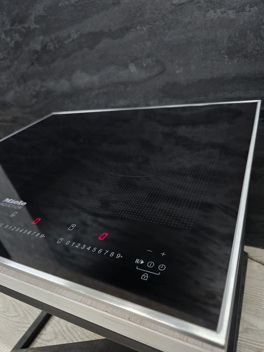 Індукційна поверхня Miele®️ Km6328 Флекс зони Бустер подвійний Таймер