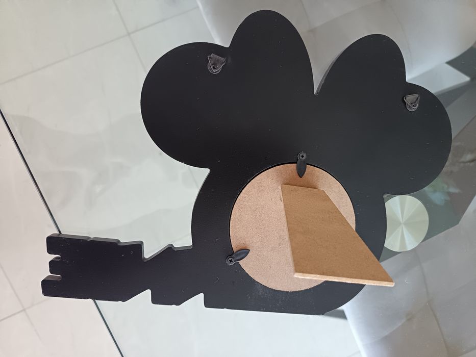 Quadro de foto Minnie "Disney". 
Diâmetro 10cm. 
(ver os outros artigos).