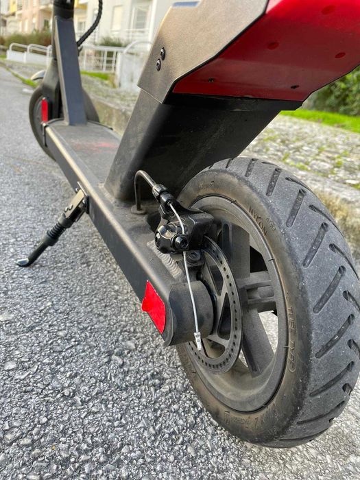 Trotinete Niubility N2 | Autonomia até 30 km | Velocidade 25 km/h