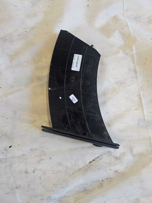 Lewy cupholder bmw e60 e61 europa!