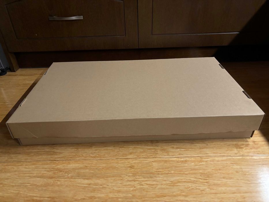 taca tekturowa pudełko karton z przykryciem 66x40x8,5 cm