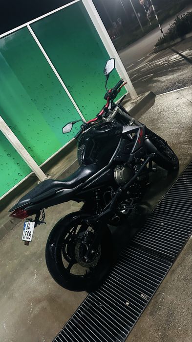 Vende-se xjtao600cc bem cuidada 57kw.