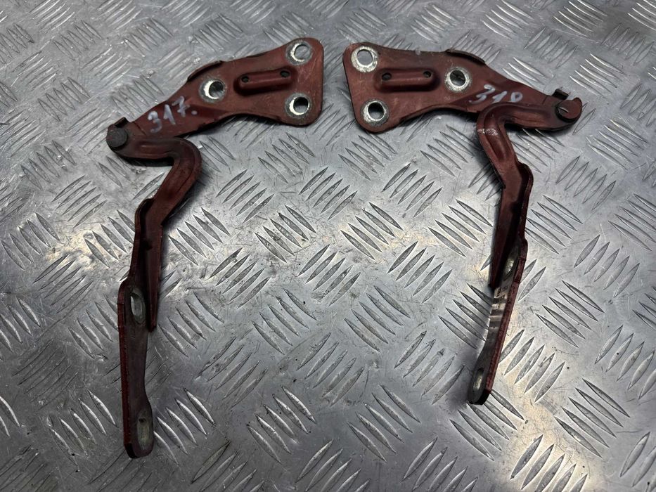 Петля капота Петли левая правая Opel Astra G 90521520 90521519