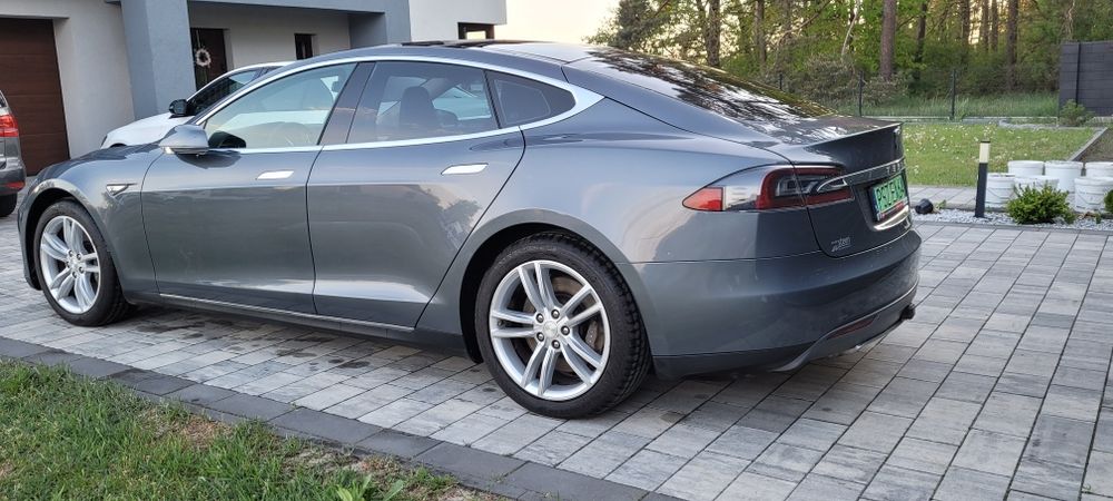 Tesla S60 z Niemiec Zarejestrowana