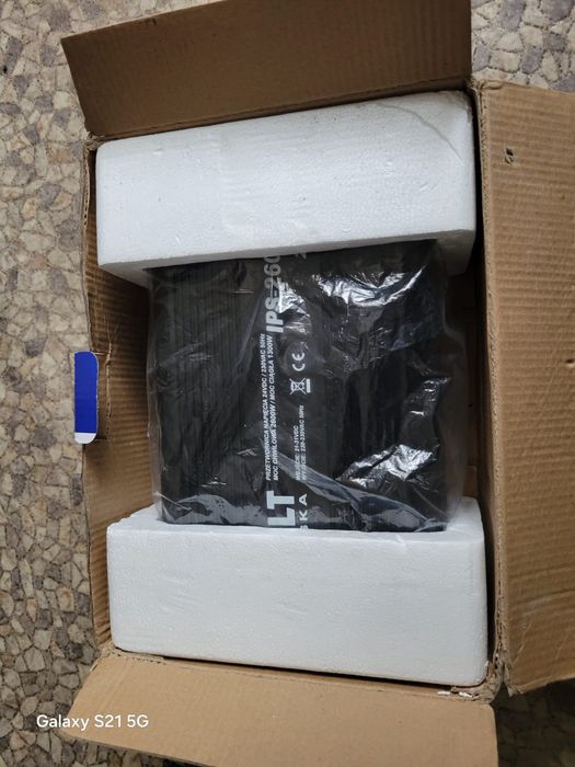 Інвертор електричний Volt IPS-2600N 24V/230V 1300/2600W