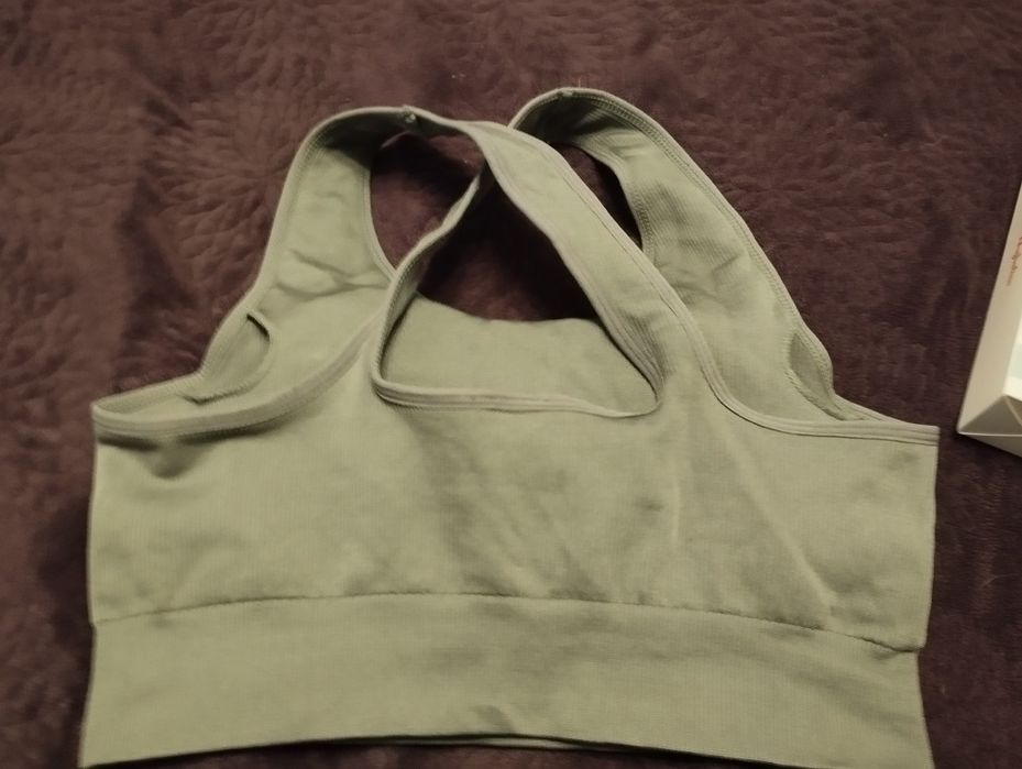 Sportowy top , nowy, rozmiar S/M