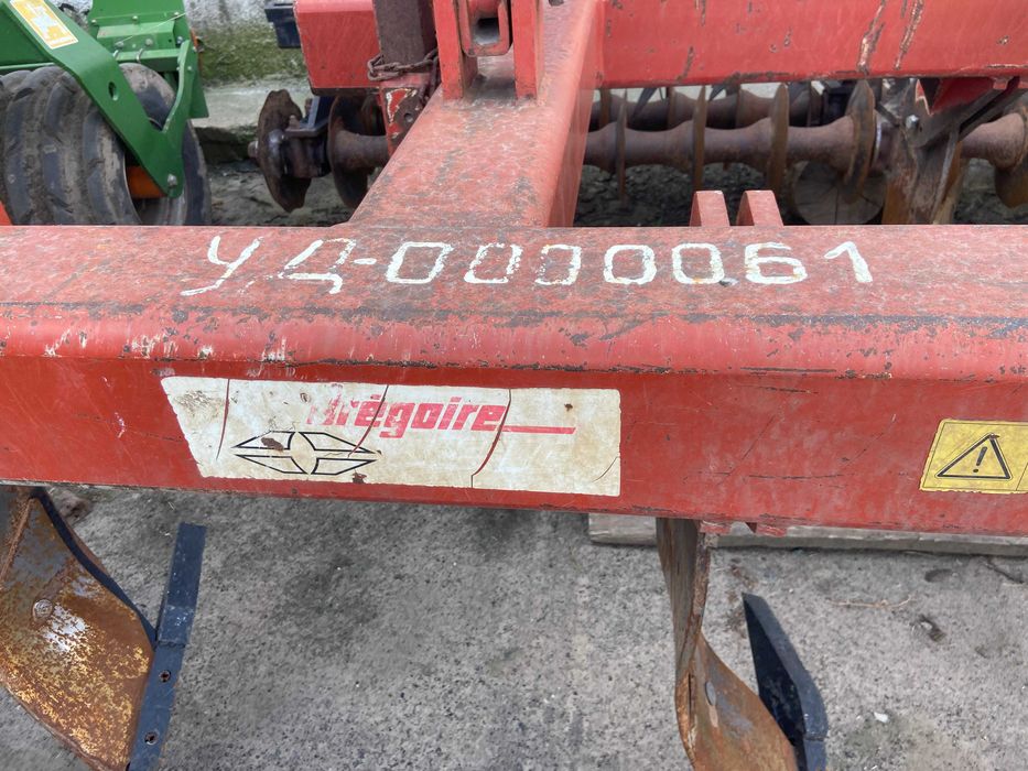 Глибокорозпушувач Gregoire Besson-Helios DVB48ТHD, УД-0000061 + котки