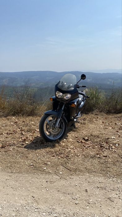 Varadero 1000cc…….