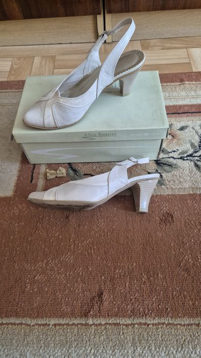 Damskie buty bez pięty