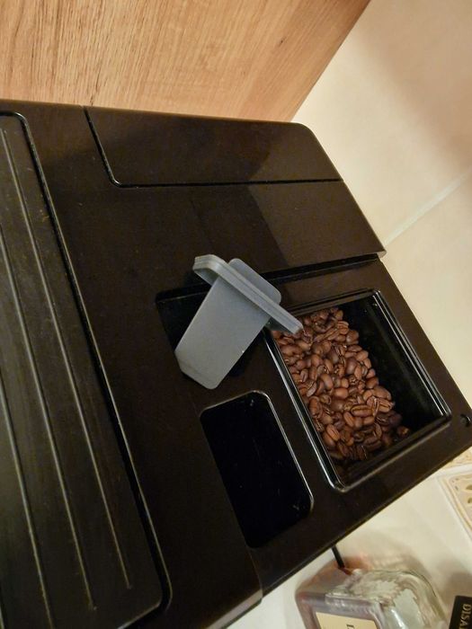 Кавоварка Miele CM5310