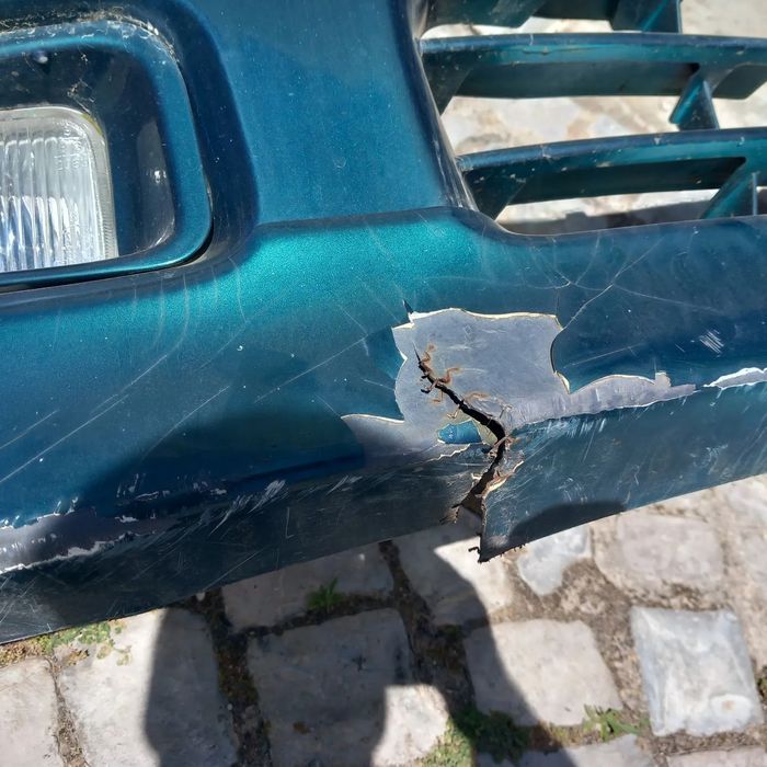Para choques frente mitsubishi colt ano 1997