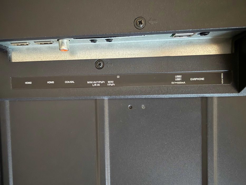 TV Silver 32" HD LED