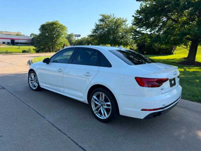 2017 Audi A4 2.0T quattro Premium