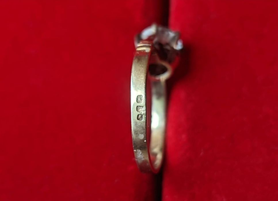 Anel em ouro branco 19,2k