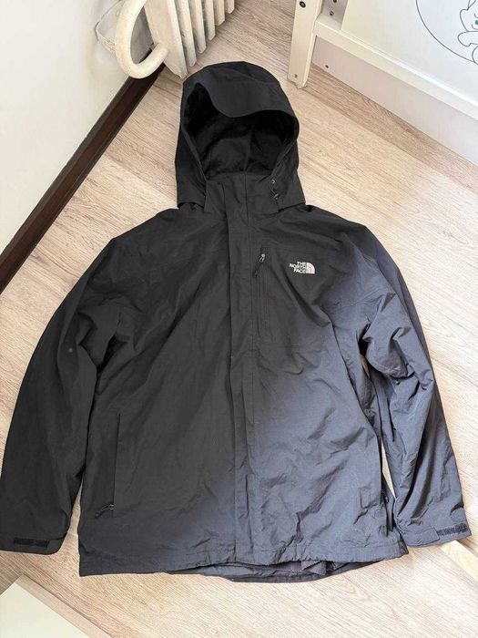 куртка THE NORTH FACE HYVENT оригінал з підкладом,ідеальний стан