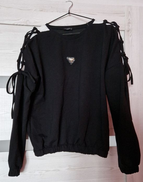 Bluza damska wiązane rękawy czarna Nowa Uni