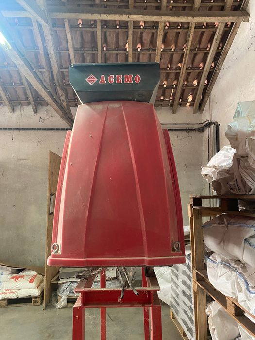 Esmagador de cereais