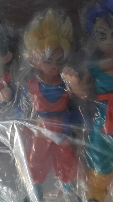 Dragon Ball Z Goten e Trunks425768643095449604