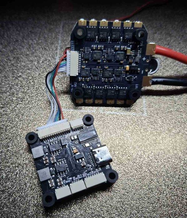 СТЕК польотний Spedix F722 60А +регулятор обертів польотник