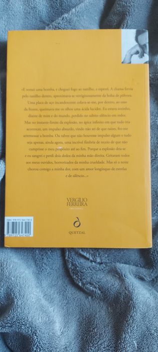 Livro Manhã Submersa