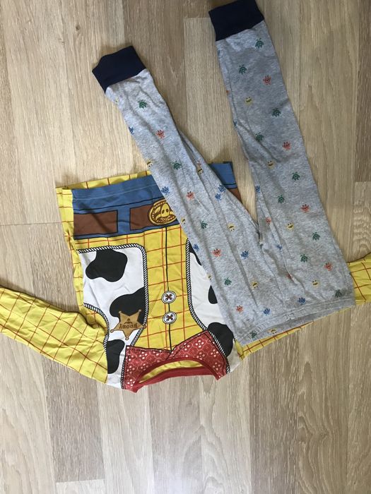 Піжами флісові  і бавовняні та халатики дитячі