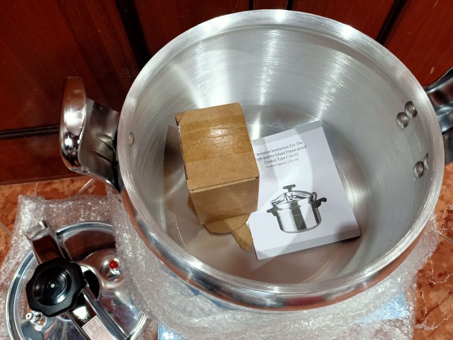Panela de pressão NOVA cozinha casa quarto apartamento vivenda carro escritório gabinete