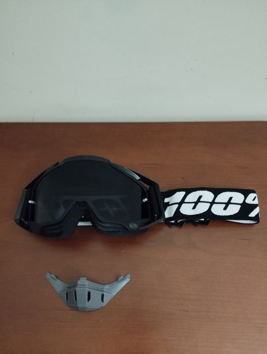 Óculos motocross 100% e Leatt