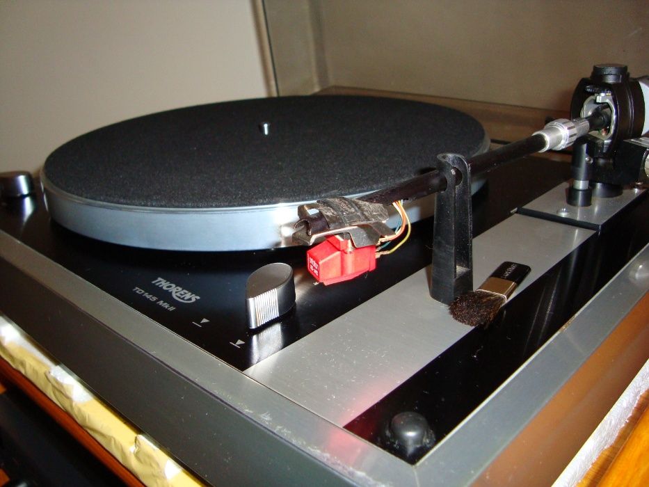 Thorens td 145