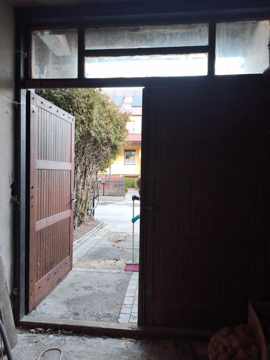 Brama Garażowa z drewna