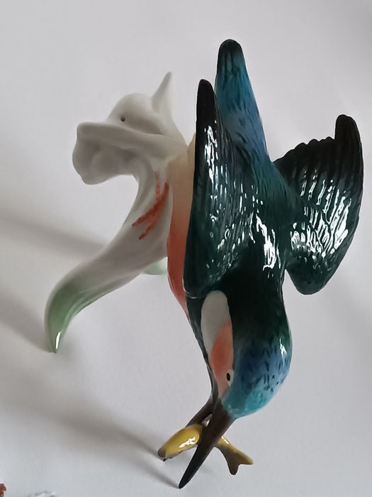 Karl Ens  figurka zimorodka że zdobyczą