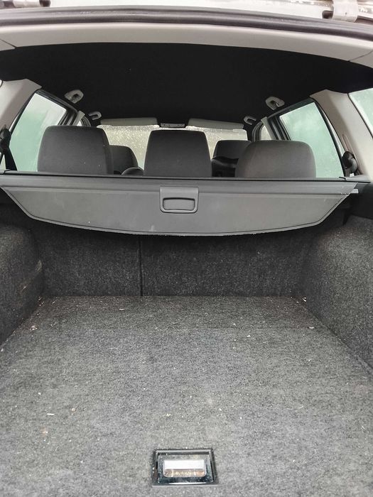 Skoda Octavia 1.6 gasolina